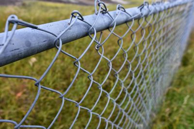 Vinyl Chain Link Fence Repair